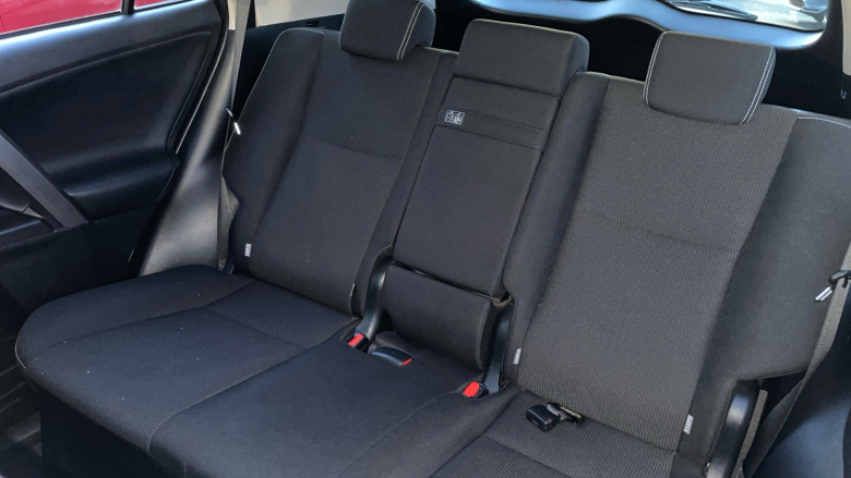 Toyota RAV4 2.5 VVT-i Hybrid Business Ed Plus TSS 5dr CVT 2WD Hybrid Estate